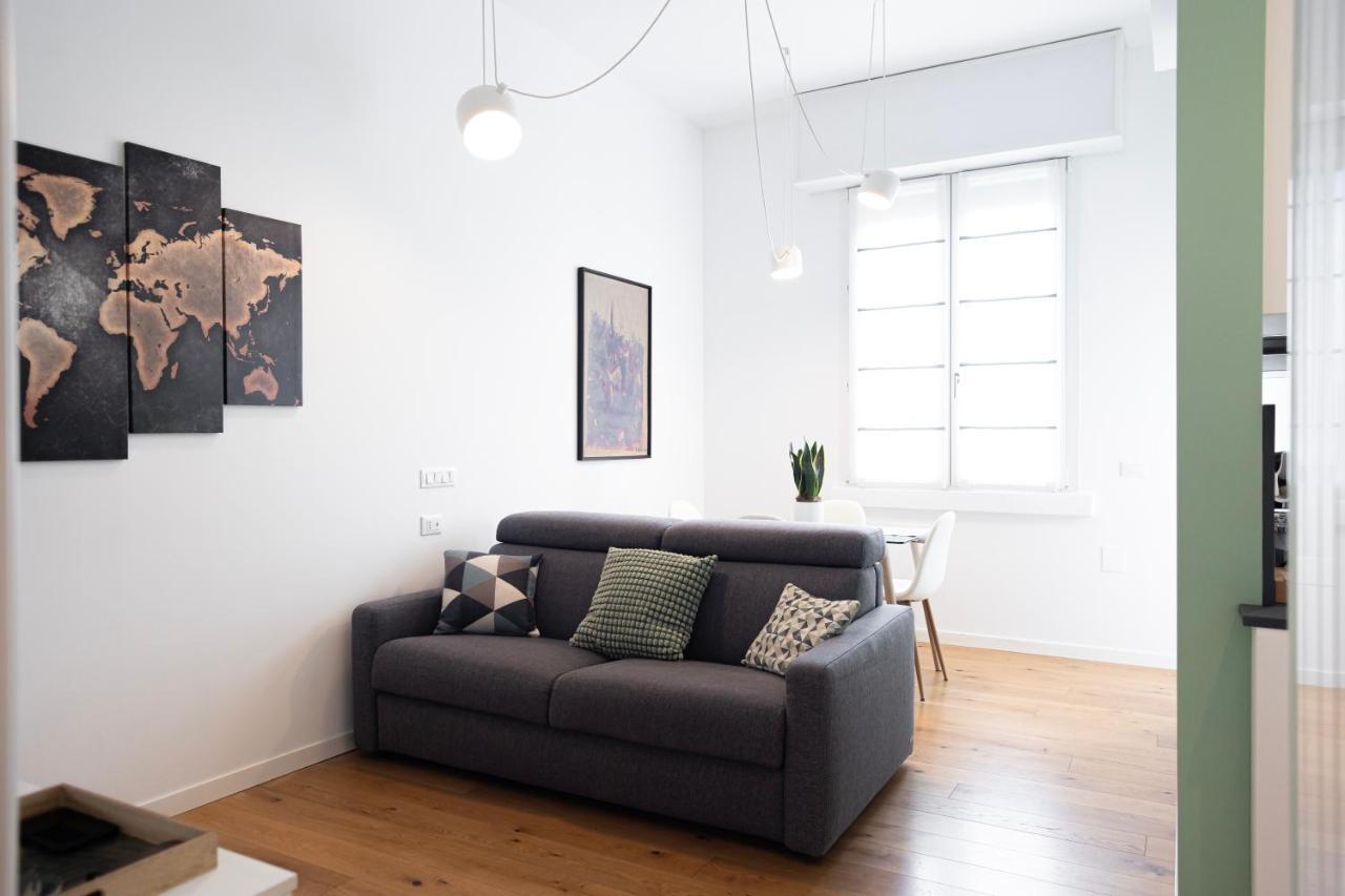 Elegante Bilocale In De Angeli - Piazzale Siena Apartment Milano Ngoại thất bức ảnh